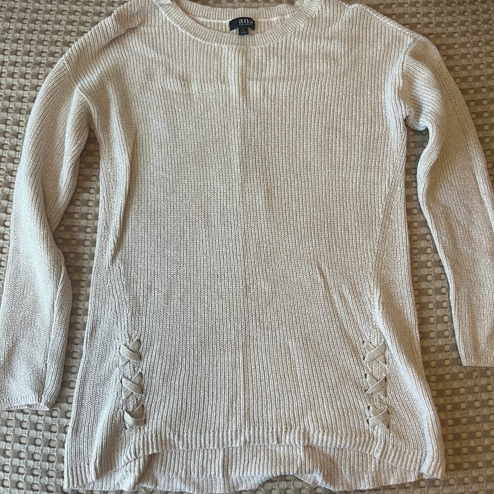 a.n.a. a new approach off white sparkly sweater tunic Size L.